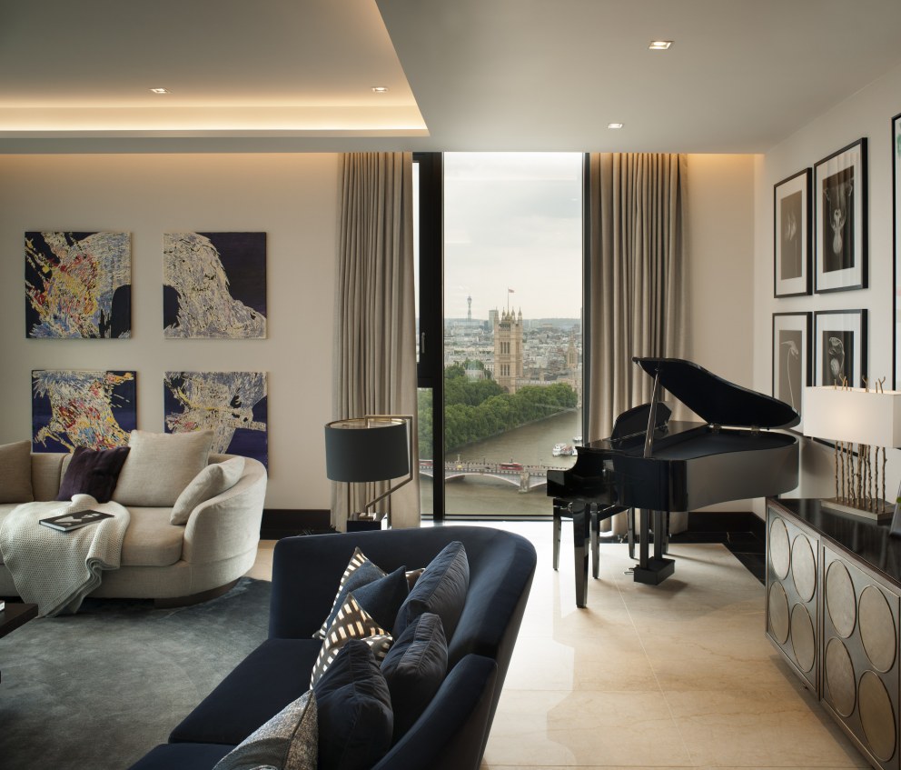 Corniche Penthouse B | Formal living room | Interior Designers